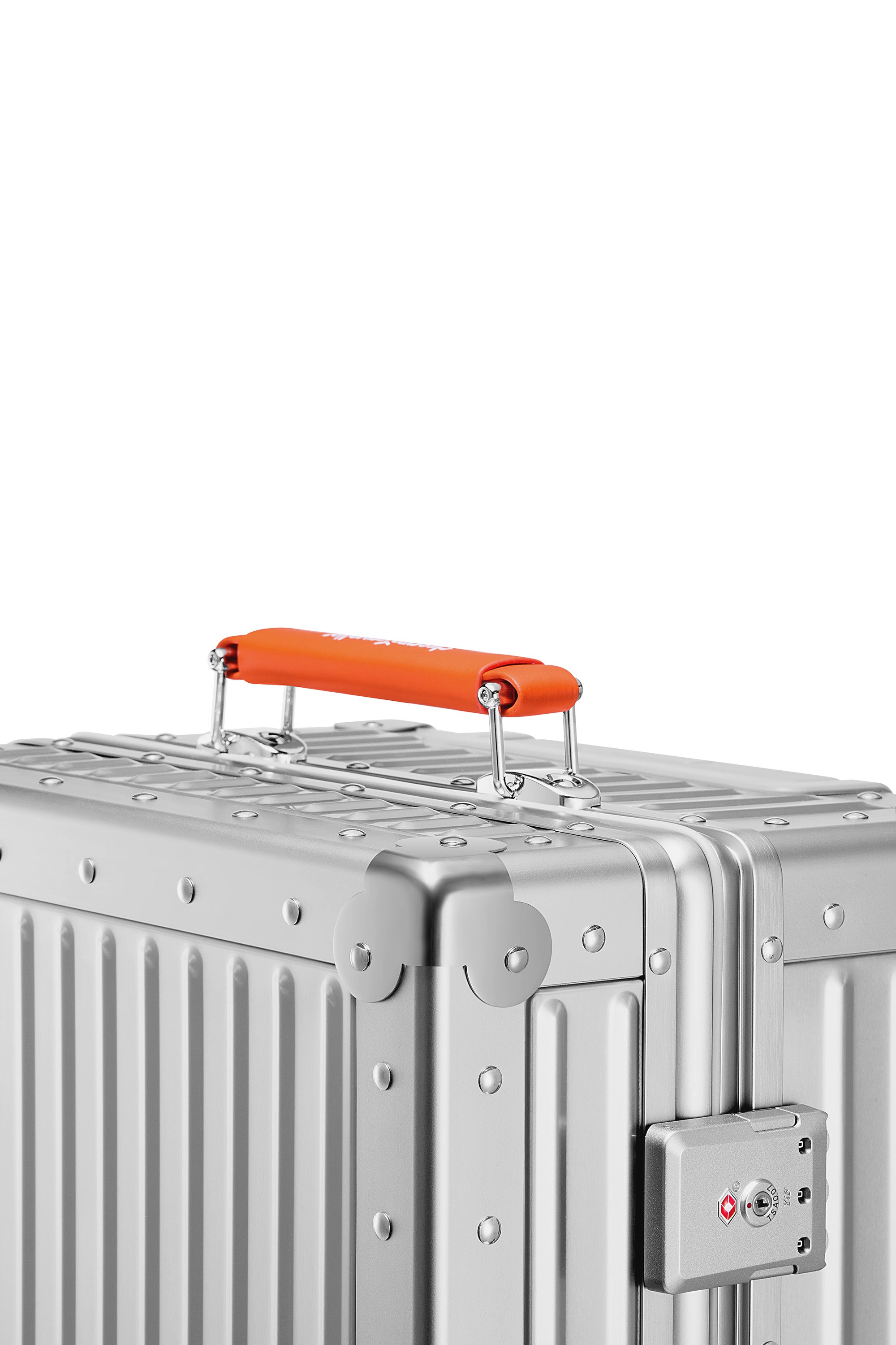 Nobl Travel Aluminum Bigger Carry On Suitcase 22 Inch with TSA Locks and Laptop Compartment