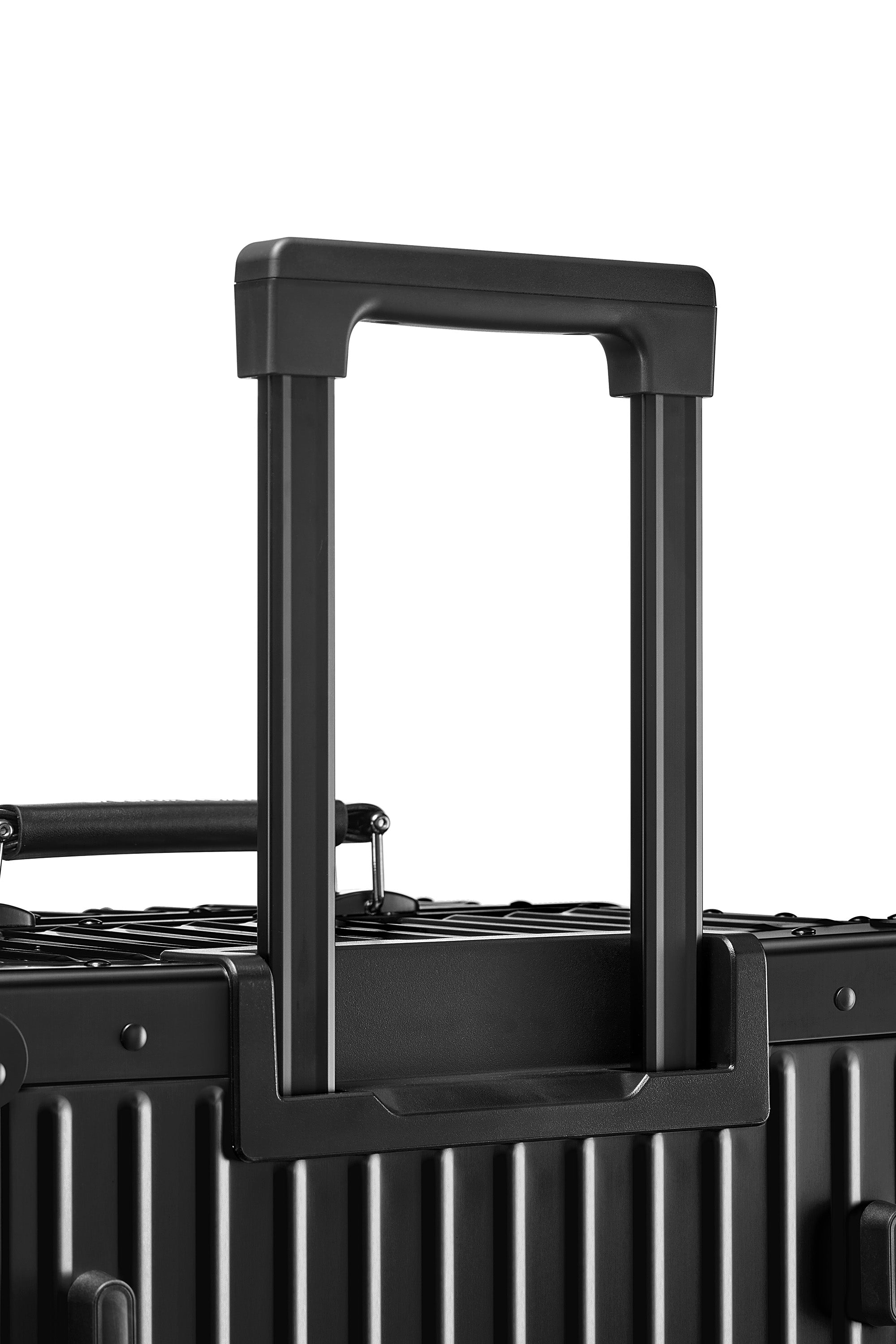 Nobl Travel Aluminum Large Check In Suitcase 28 Inch with TSA Locks and Laptop Compartment
