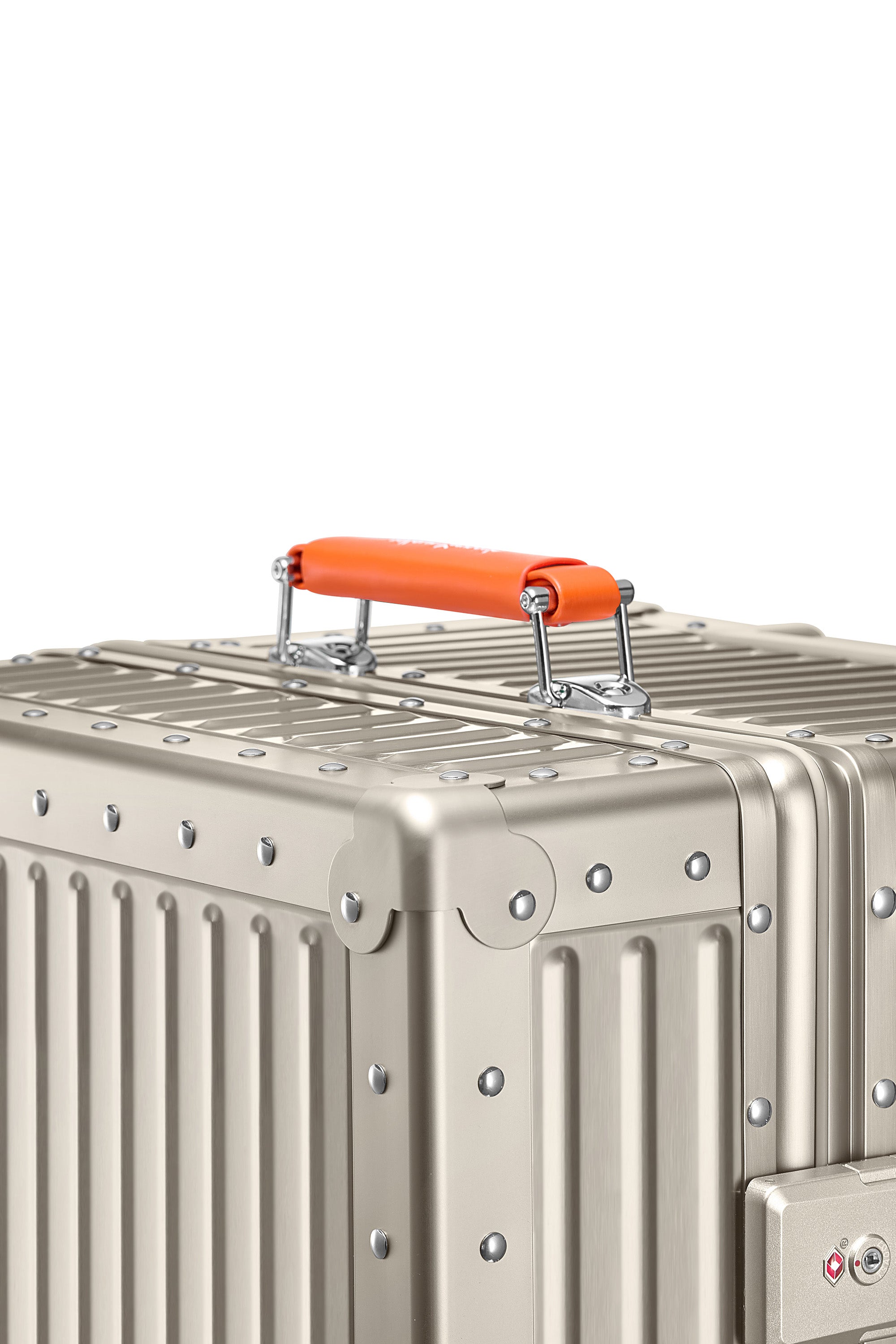 Nobl Travel Aluminum Large Check In Suitcase 28 Inch with TSA Locks and Laptop Compartment