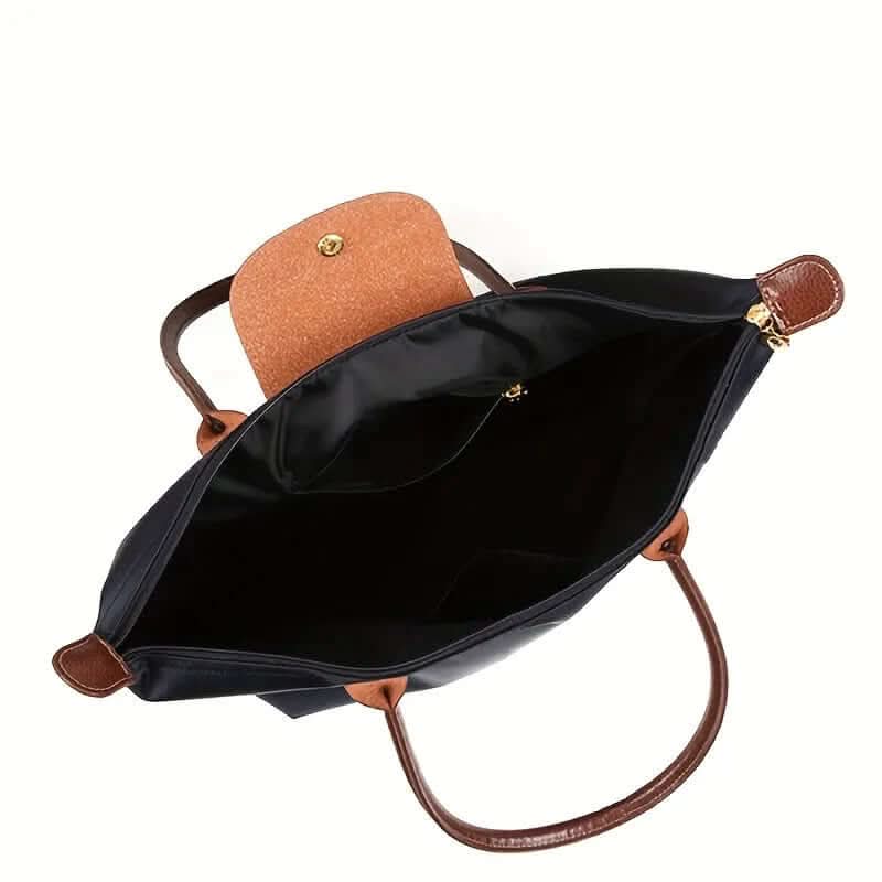 Nobl Travel Avenire Women’s Handbag with Multiple Compartments and Modern Design
