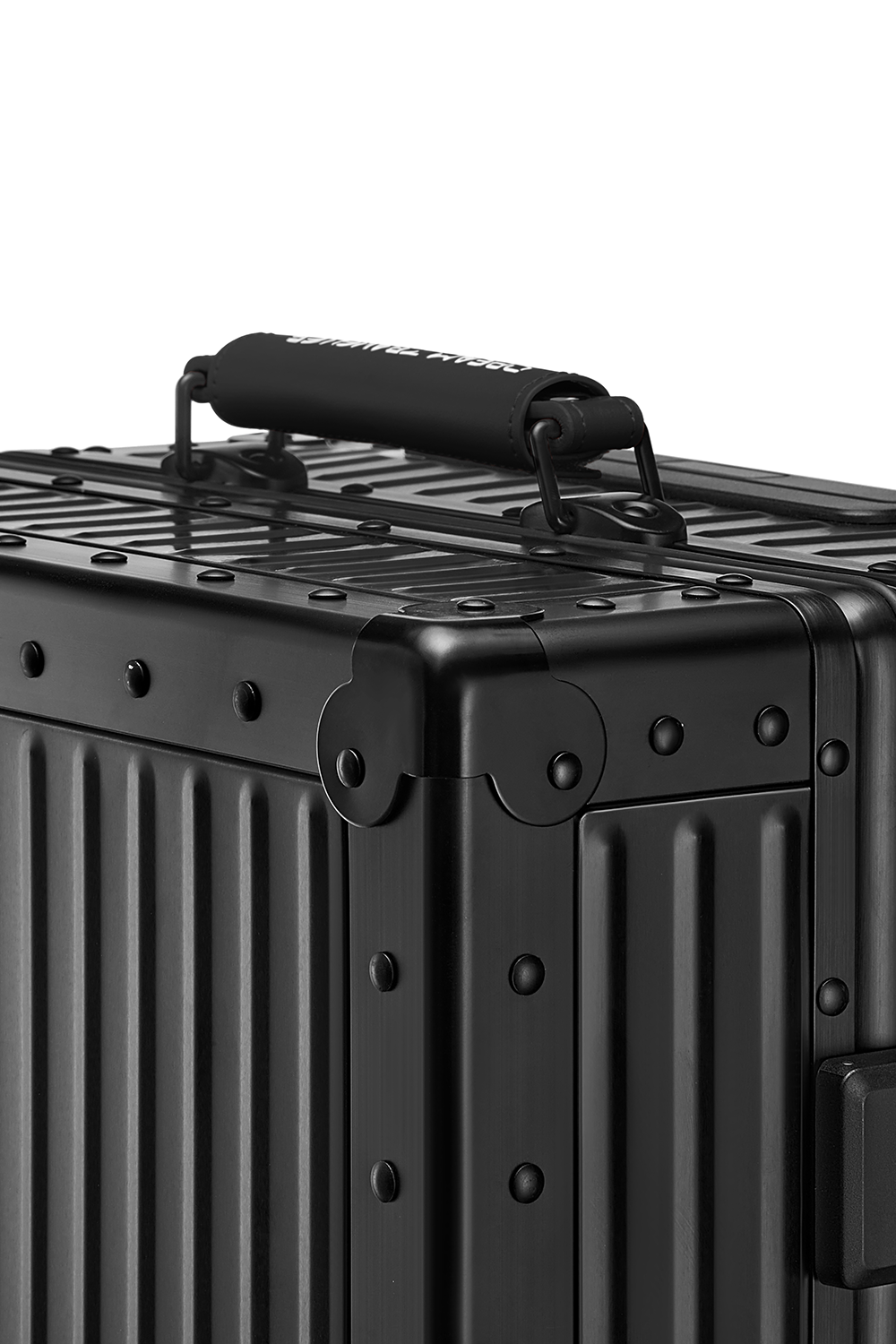 Nobl Travel Aluminum Carry On Suitcase 20 Inch with TSA Locks