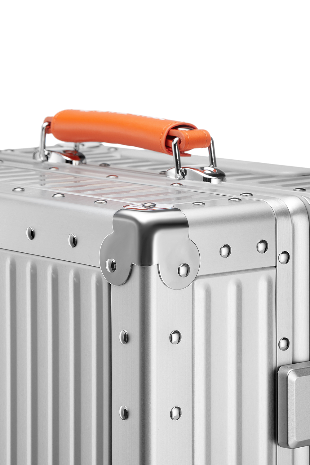 Nobl Travel Aluminum Carry On Suitcase 20 Inch with TSA Locks