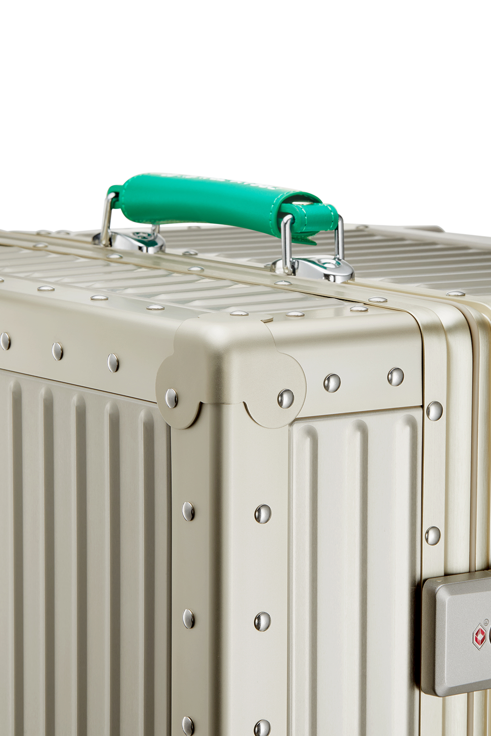 Nobl Travel Aluminum Extra Large Check-In Suitcase 30 Inch with TSA Locks
