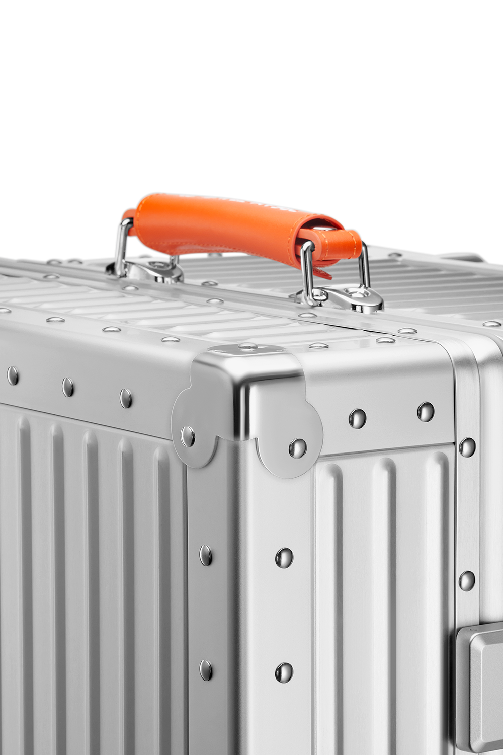 Nobl Travel Aluminum Extra Large Check-In Suitcase 30 Inch with TSA Locks