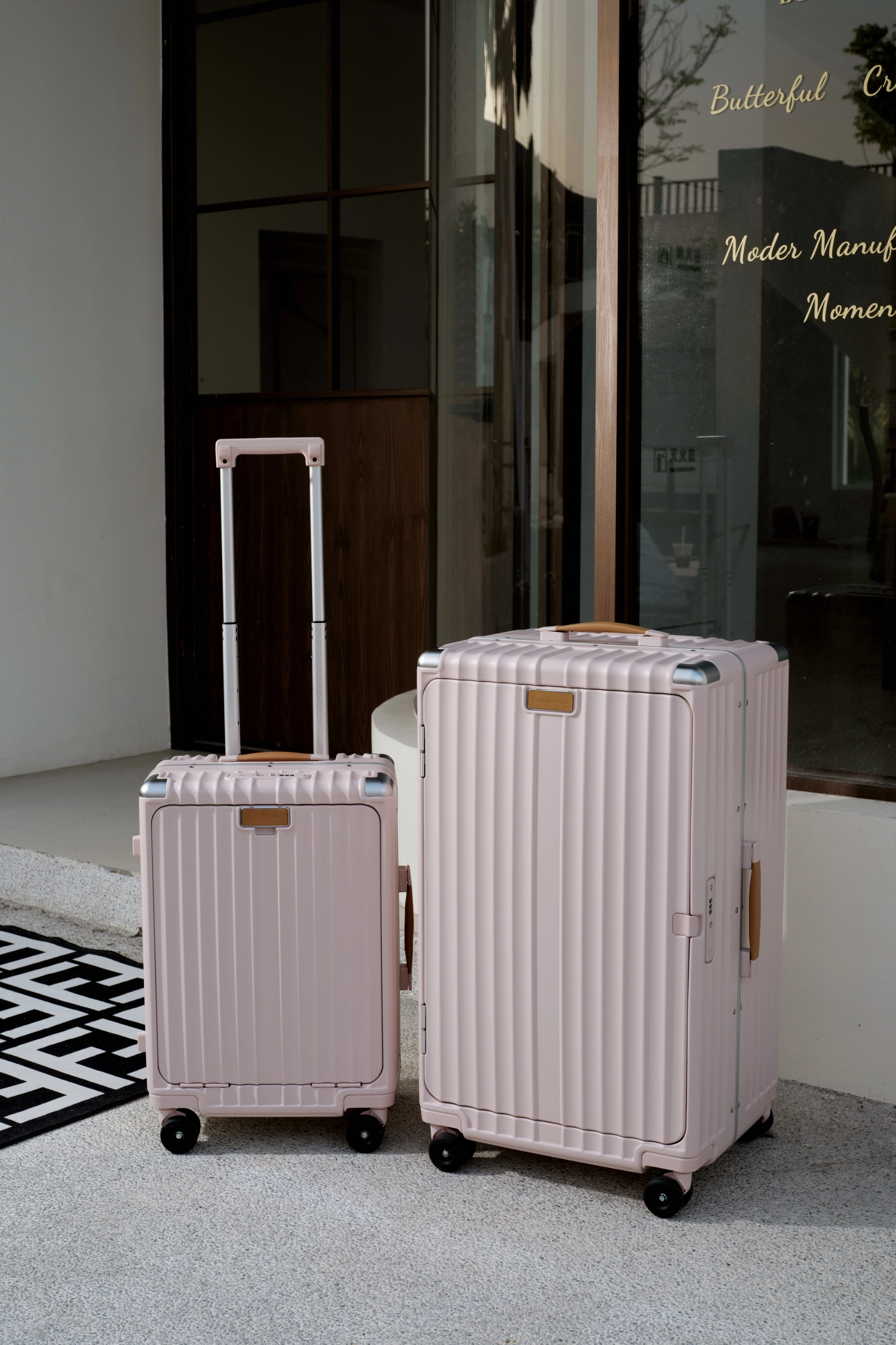 Nobl Travel Overpacker Luggage Set 20 Inch Carry On and 30 Inch Checked Suitcase