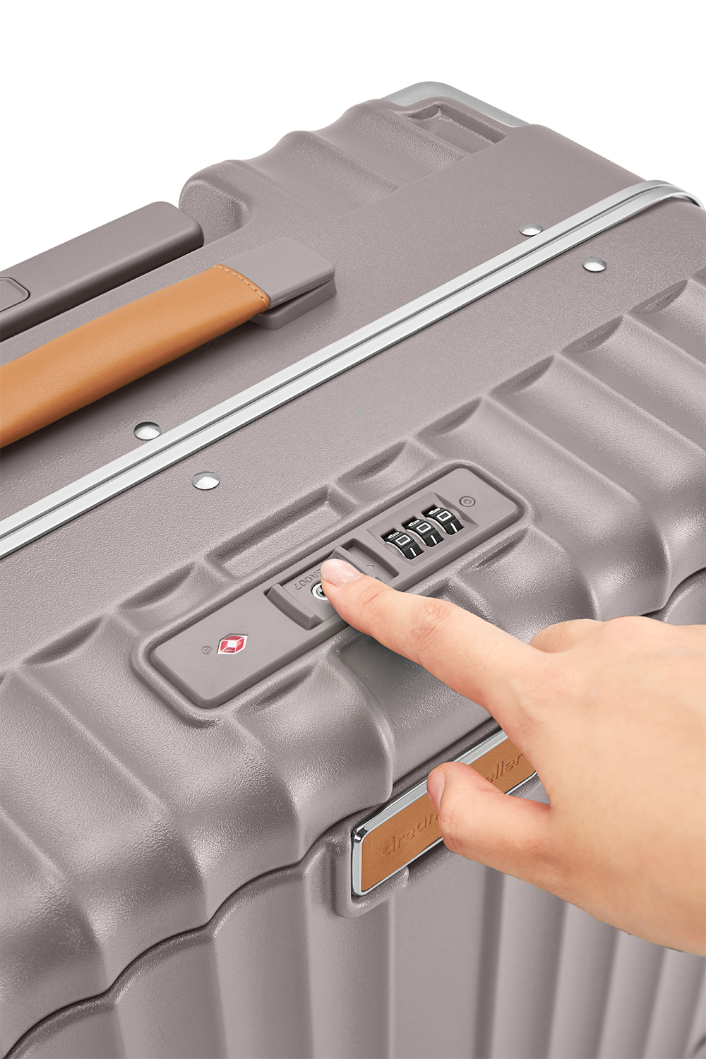 Nobl Travel Standard Carry On Suitcase 20 Inch with USB Port and TSA Lock