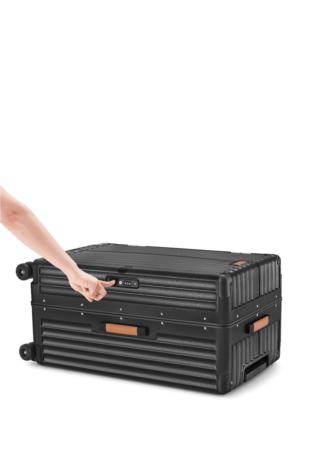 Nobl Travel Family Luggage Set 20" 26" and 30" Suitcases